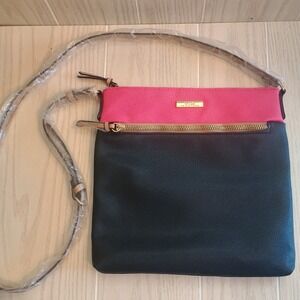 TRINA TURK Crossbody Purse NAVY & PINK Gold Chain Links Zippered Pockets Bag